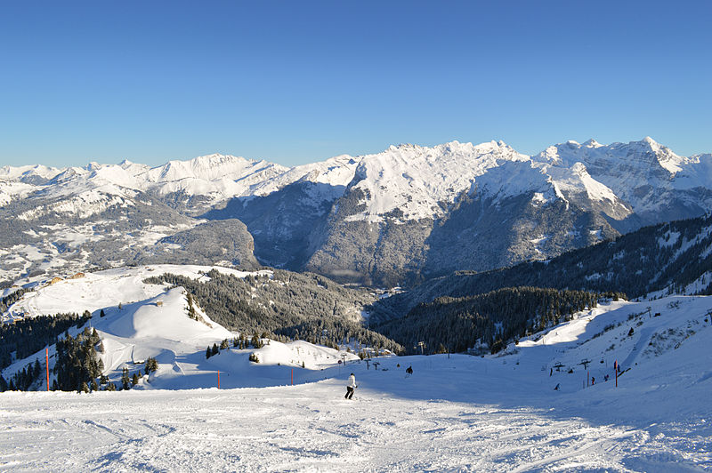 Samoëns, le village de montagne qui vous accueille l’hiver comme l’été