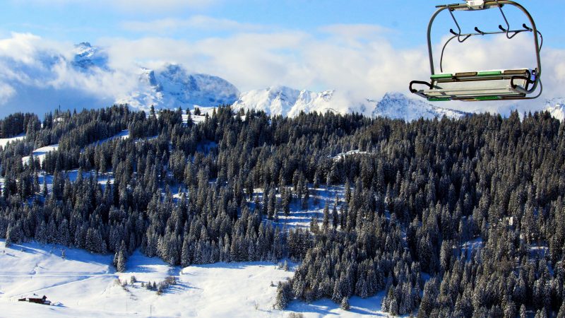 Comment réussir ses vacances en famille dans les Alpes ?